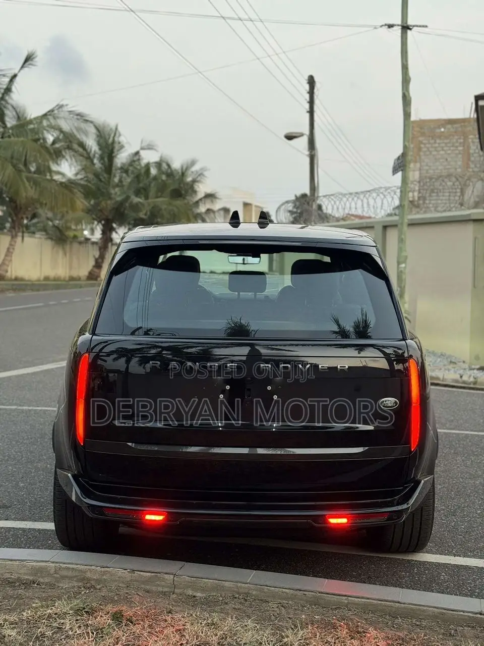 Land Rover Range Rover Vogue 2024 Black