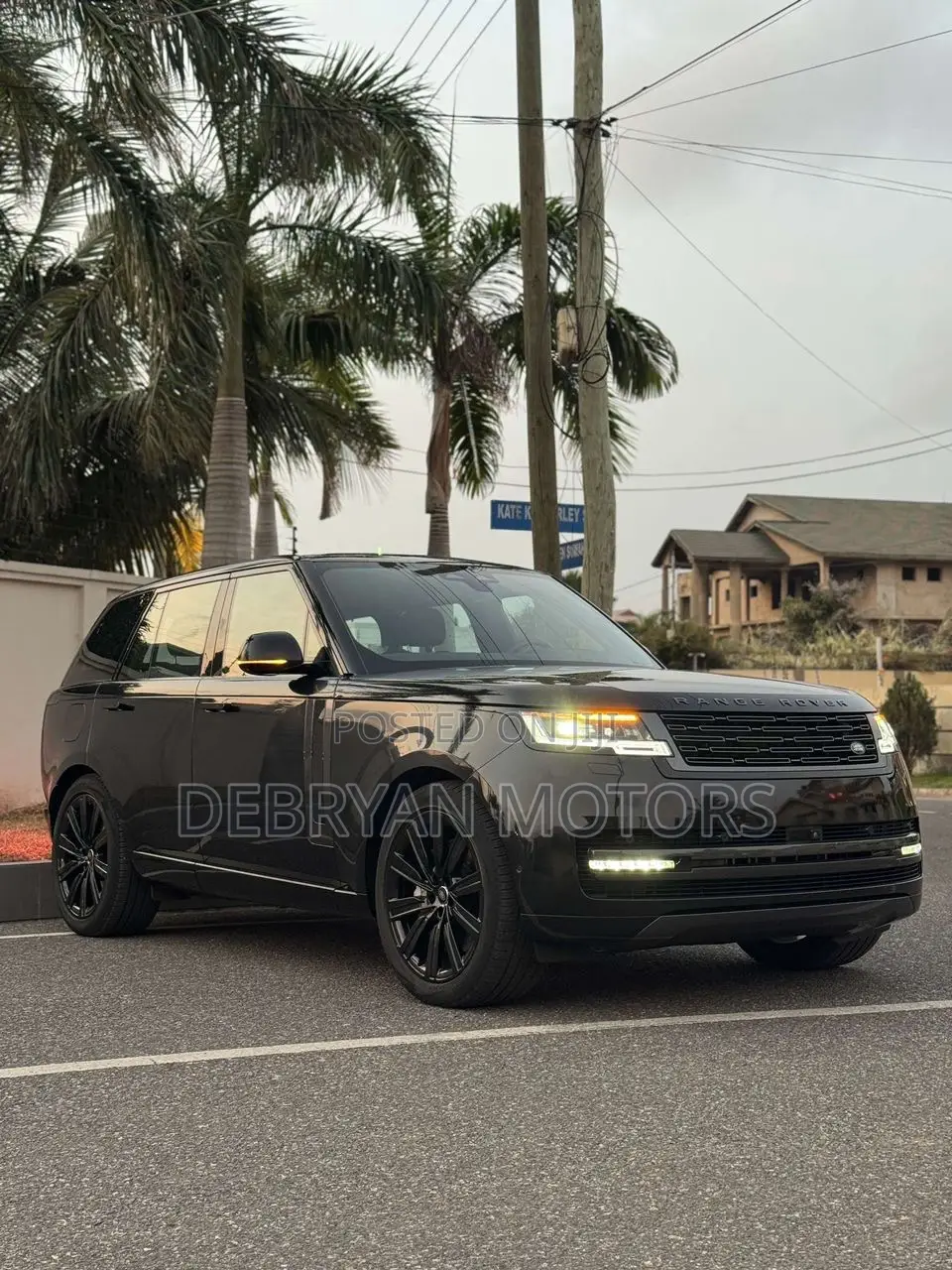 Land Rover Range Rover Vogue 2024 Black