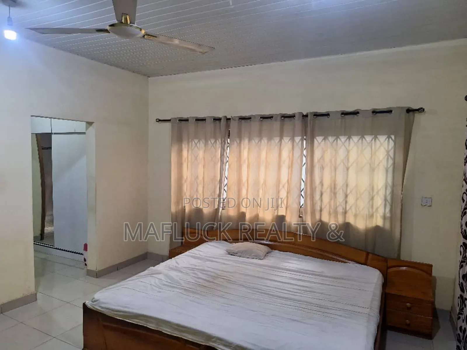 4bdrm House in Lakeside Estate for rent