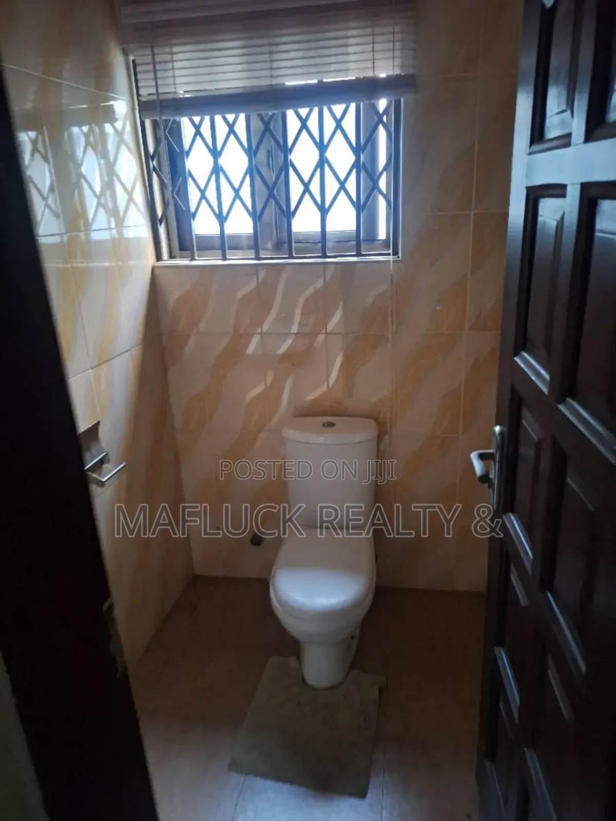 4bdrm House in Lakeside Estate for rent