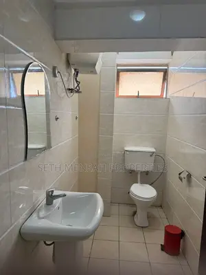 Furnished 3bdrm Townhouse/Terrace in Skm, Dzorwulu for sale