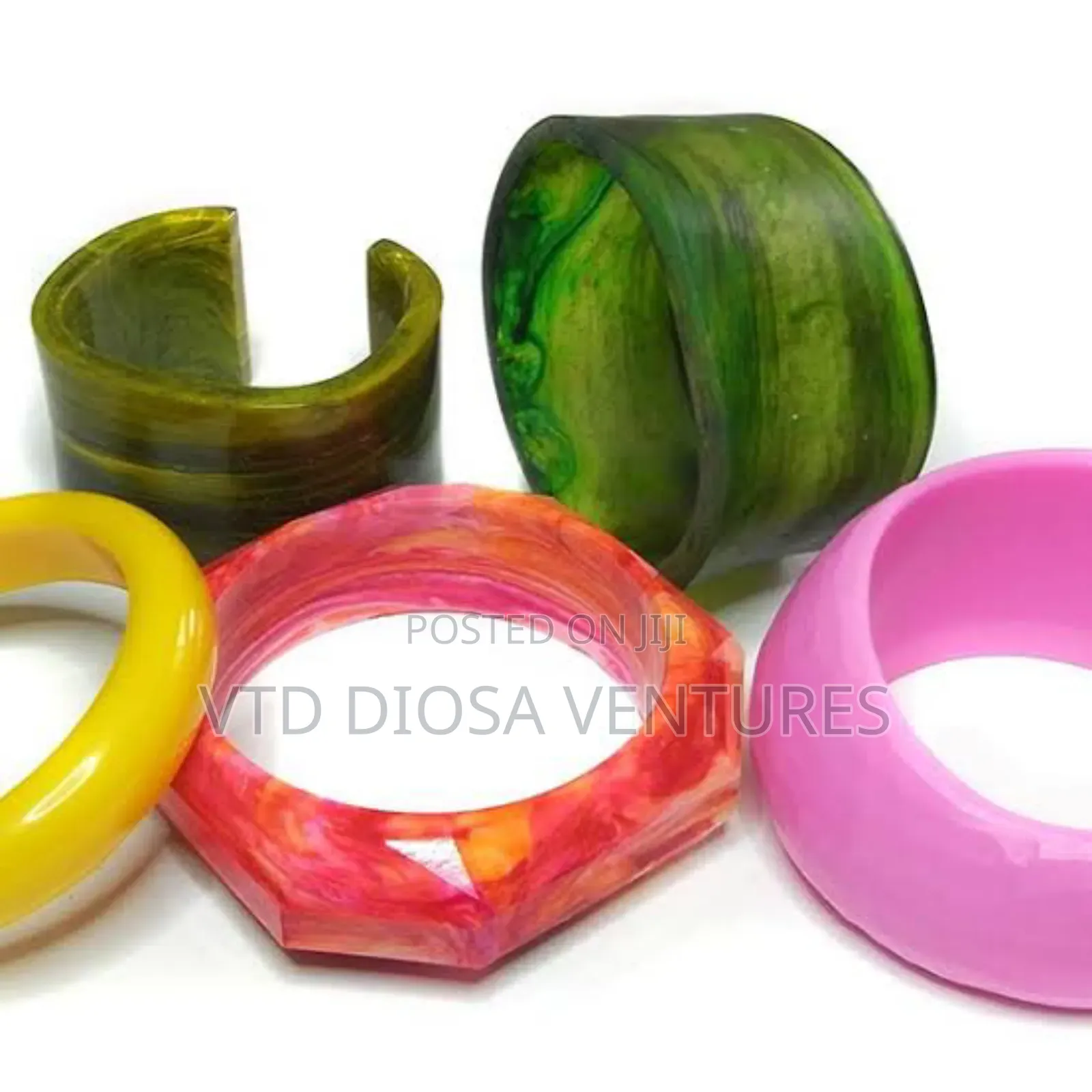 Resin Rings and Bracelets Set