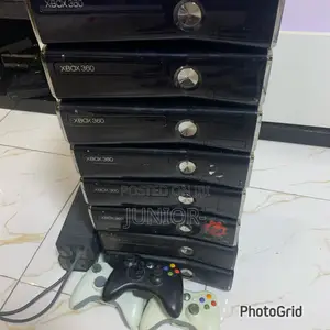 Xbox360 With 1 Pad 10 Games Freeeeeeeeeeee