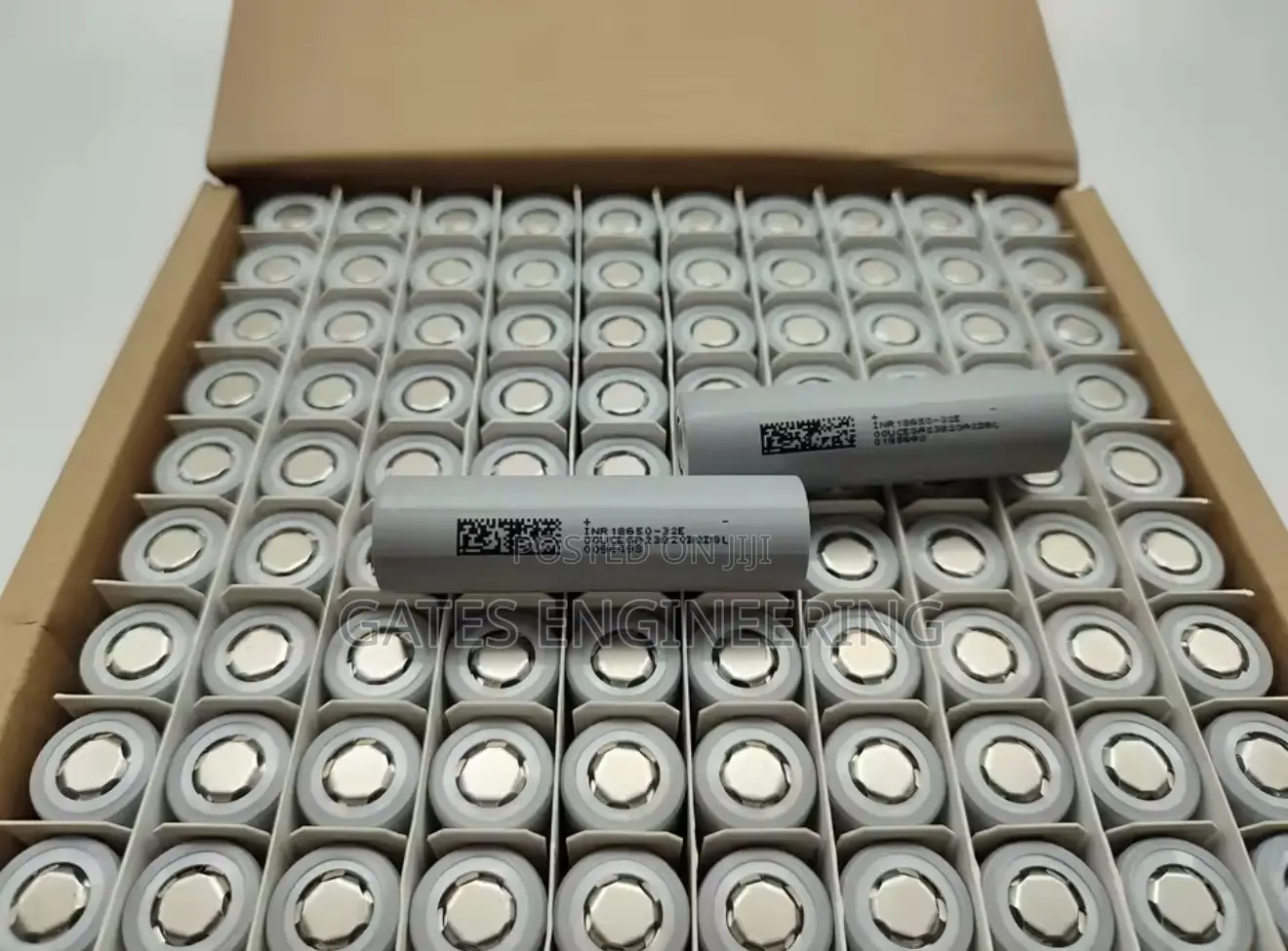 Lithium Ion Batteries and 18650 Batteries 2600 Mah