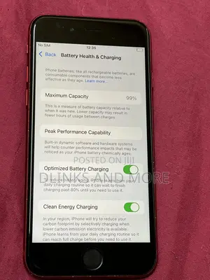 Apple iPhone SE (2022) 64 GB Red