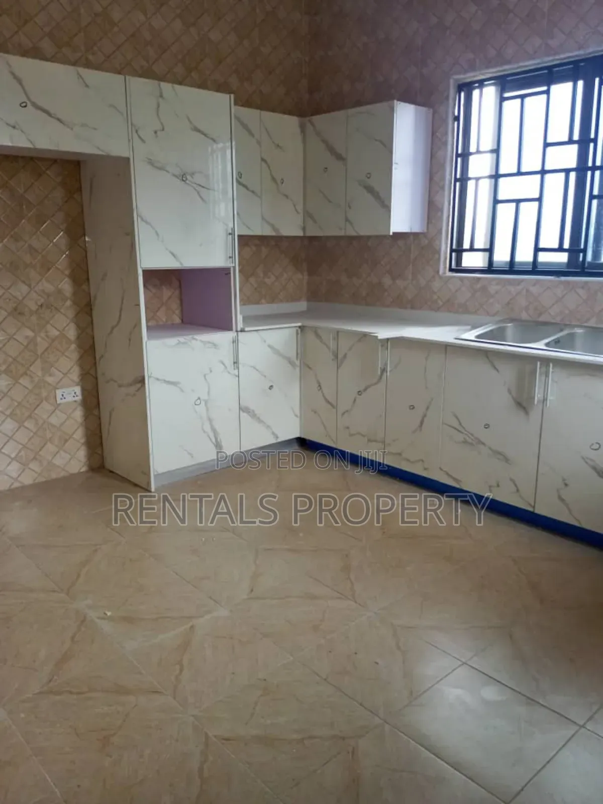 2bdrm Block of Flats in Oyarifa for rent