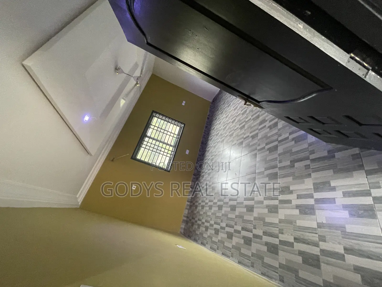 1bdrm Apartment in Camp, Kasoa for rent