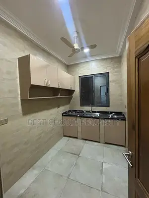 Ex Chamber and Hall Sc for Rent at Lakeside