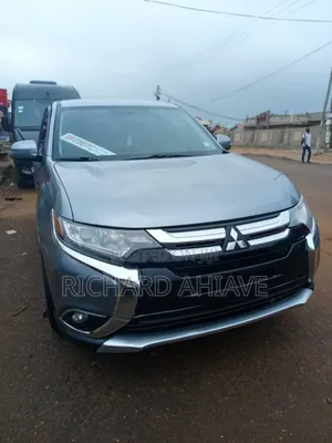 Mitsubishi Outlander 2.0 PHEV AWD 2018 Gray
