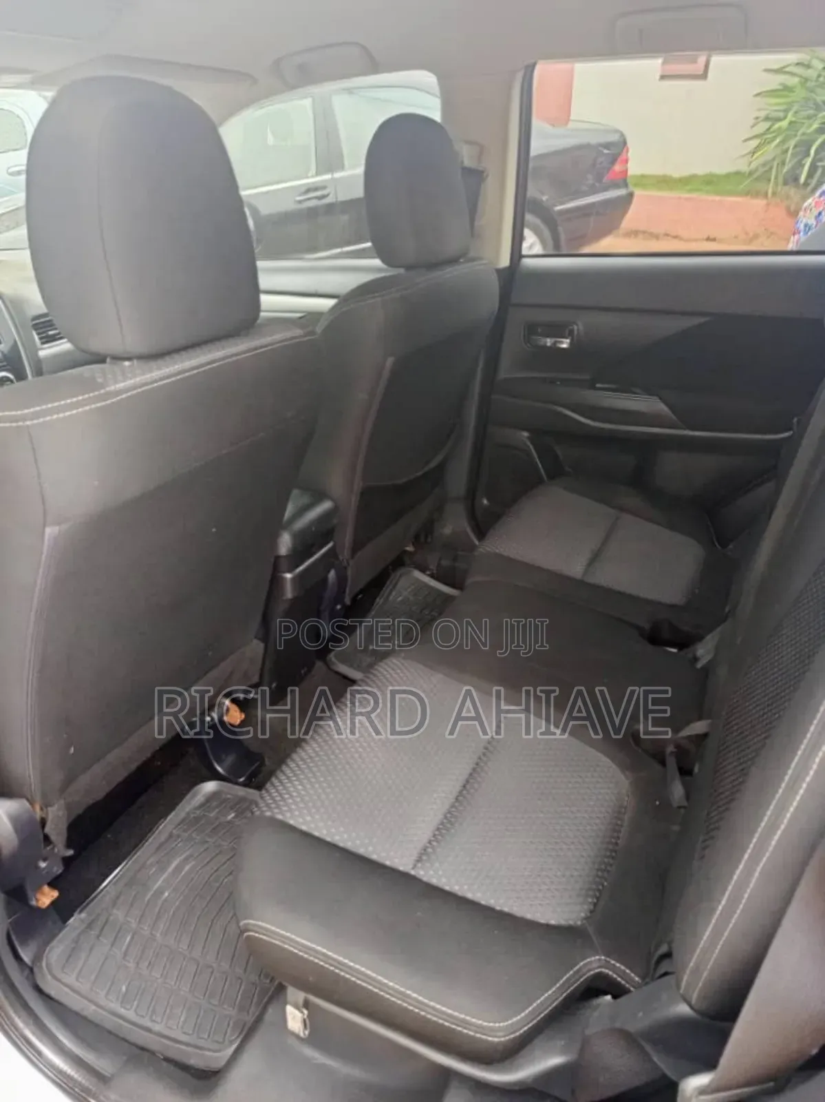 Mitsubishi Outlander 2.0 PHEV AWD 2018 Gray
