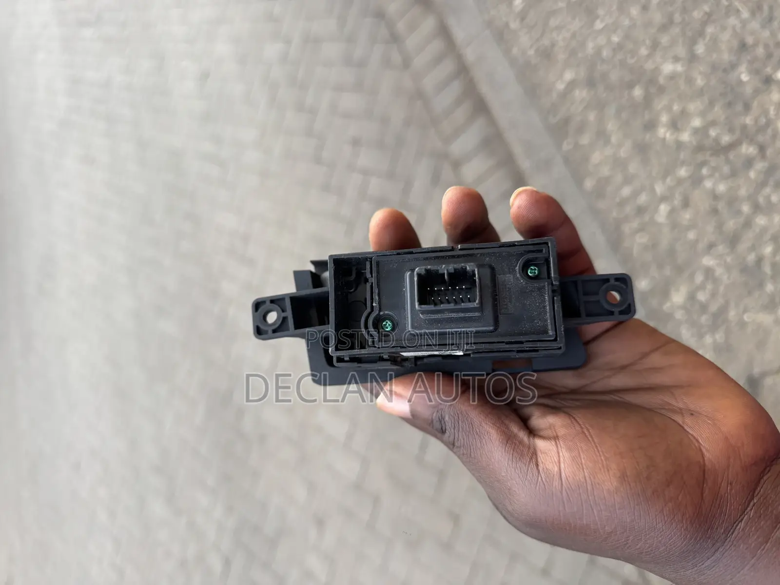 Handbrake Button For Cr-v 2017 Electronic Handbrake Parking Switch