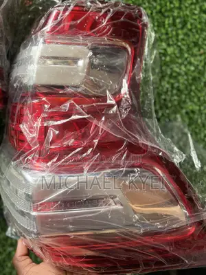 Toyota Land Cruiser Prado 2018 Tail Light Pair