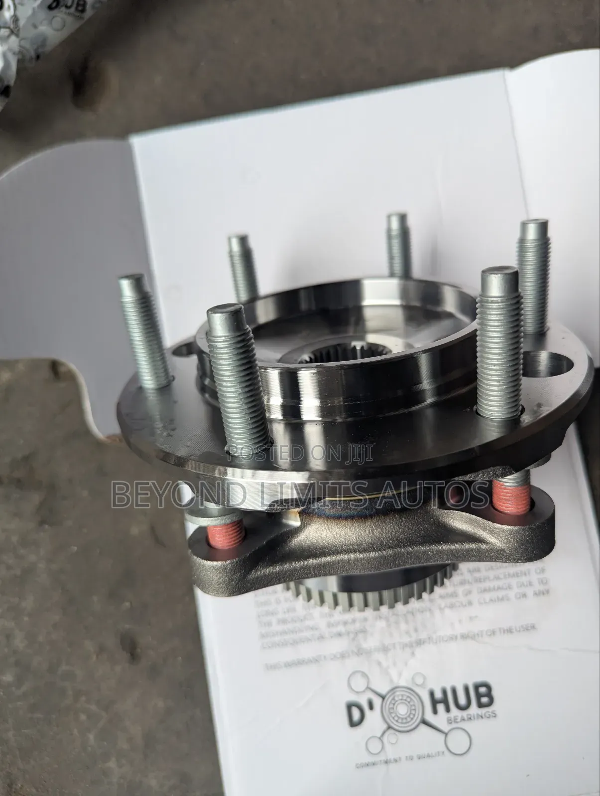 Toyota Hilux 2008,2009,2010,2011,2012,2013,2014,2015,2016,2017 Hub