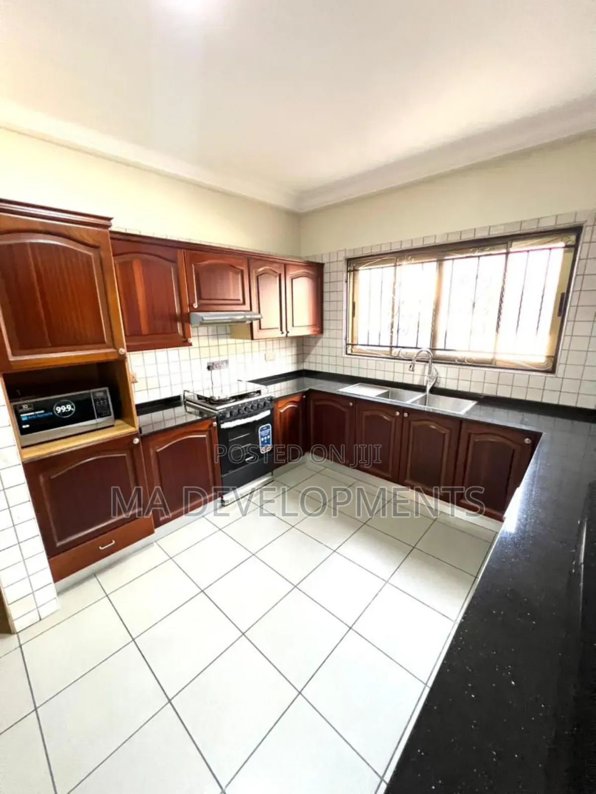 5bdrm Apartment in Madev Realty, East Legon for rent