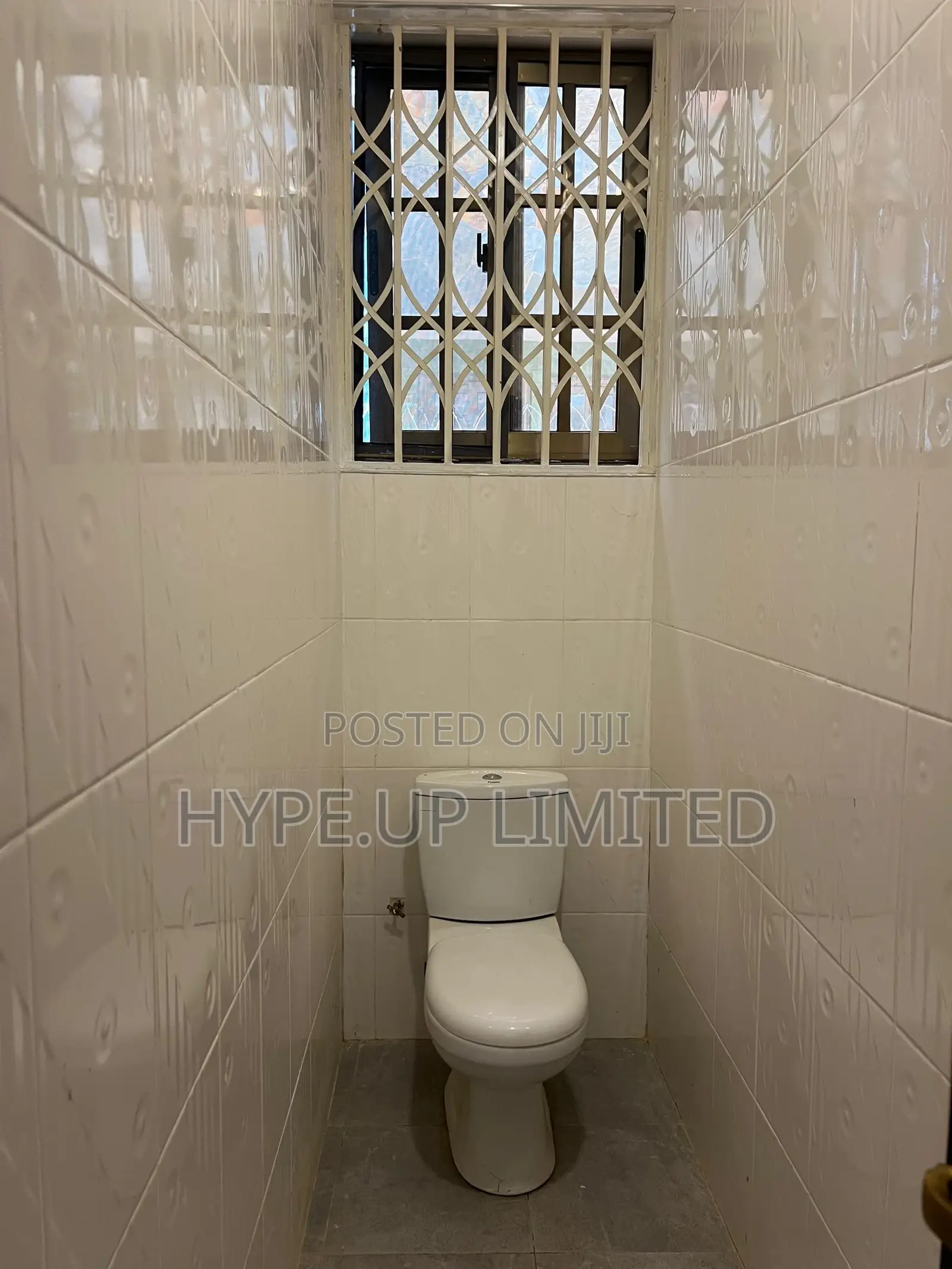 Furnished 5bdrm House in Cape Coast Metropolitan for sale