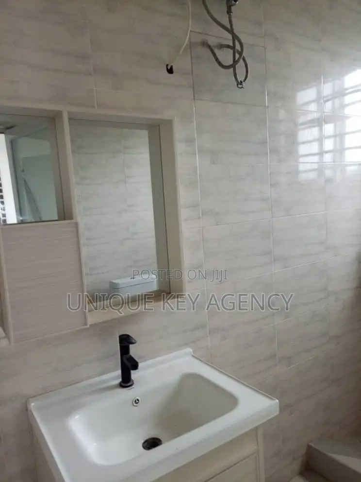 2bdrm Apartment in Unique Key Agency, Tseaddo for rent