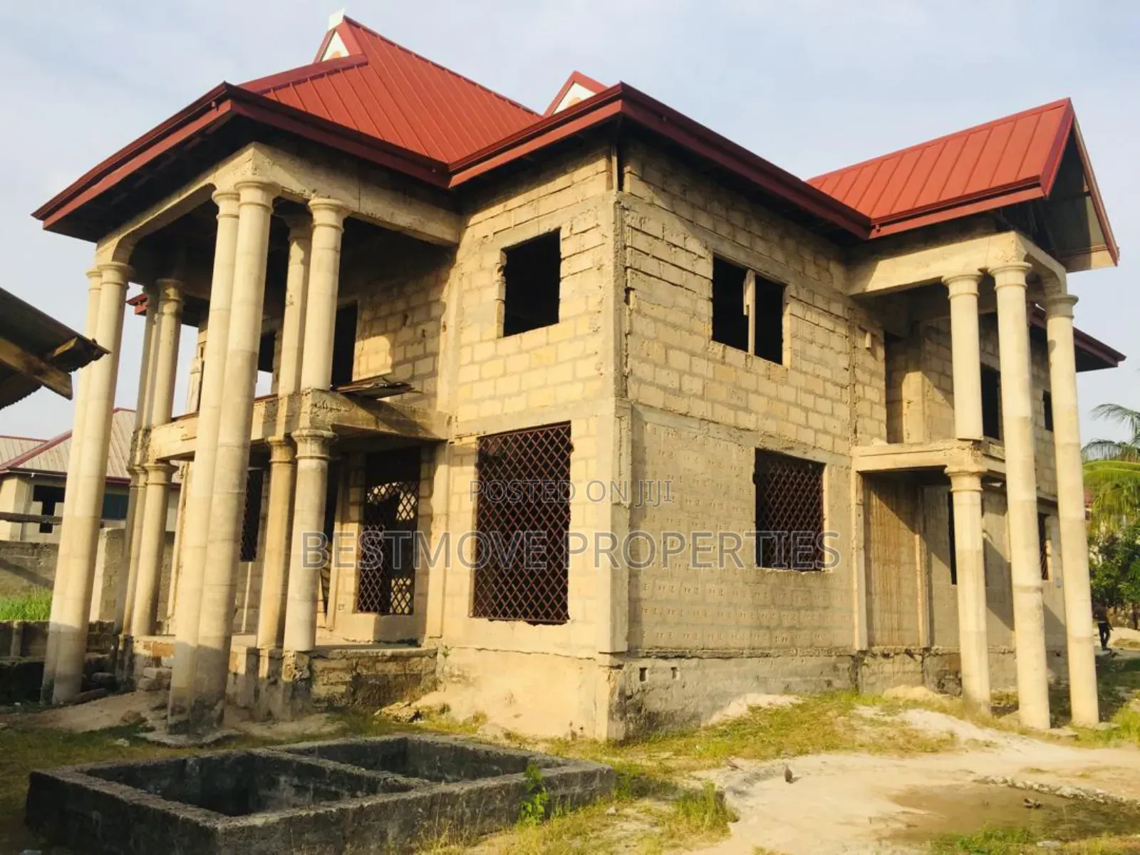 5bdrm House in Kumasi Metropolitan for sale