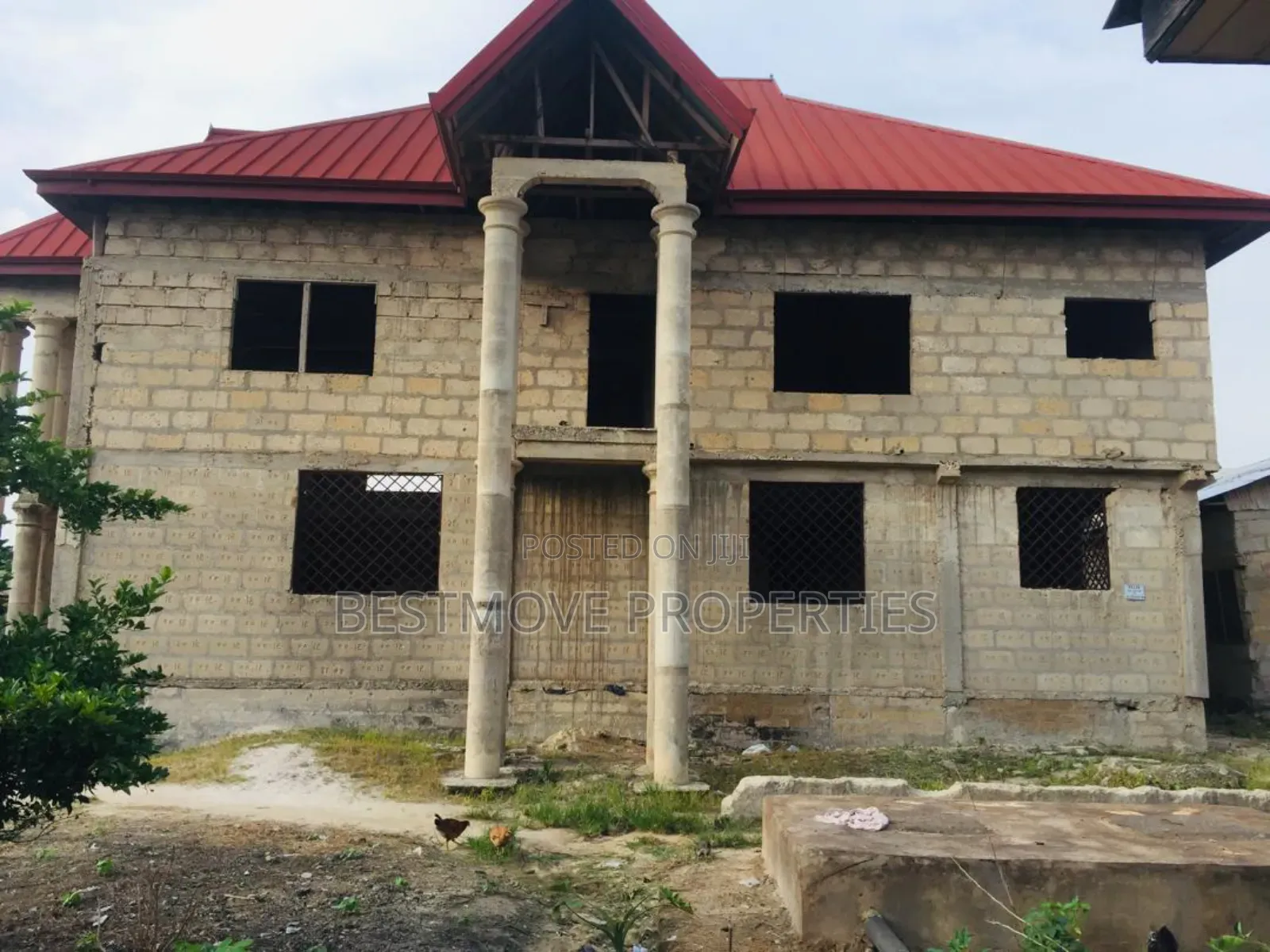 5bdrm House in Kumasi Metropolitan for sale