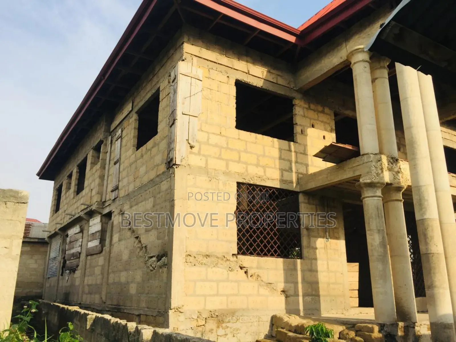 5bdrm House in Kumasi Metropolitan for sale