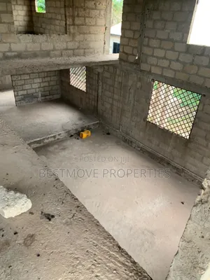 5bdrm House in Kumasi Metropolitan for sale
