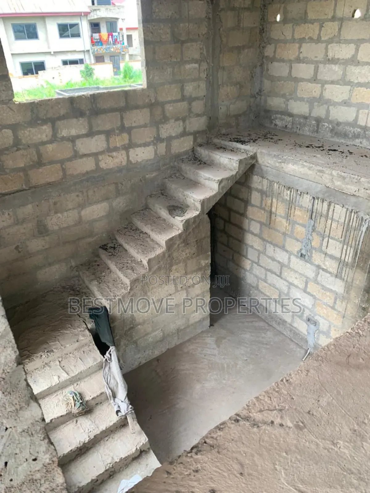 5bdrm House in Kumasi Metropolitan for sale