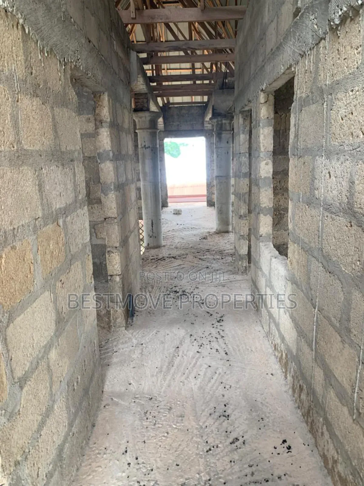 5bdrm House in Kumasi Metropolitan for sale