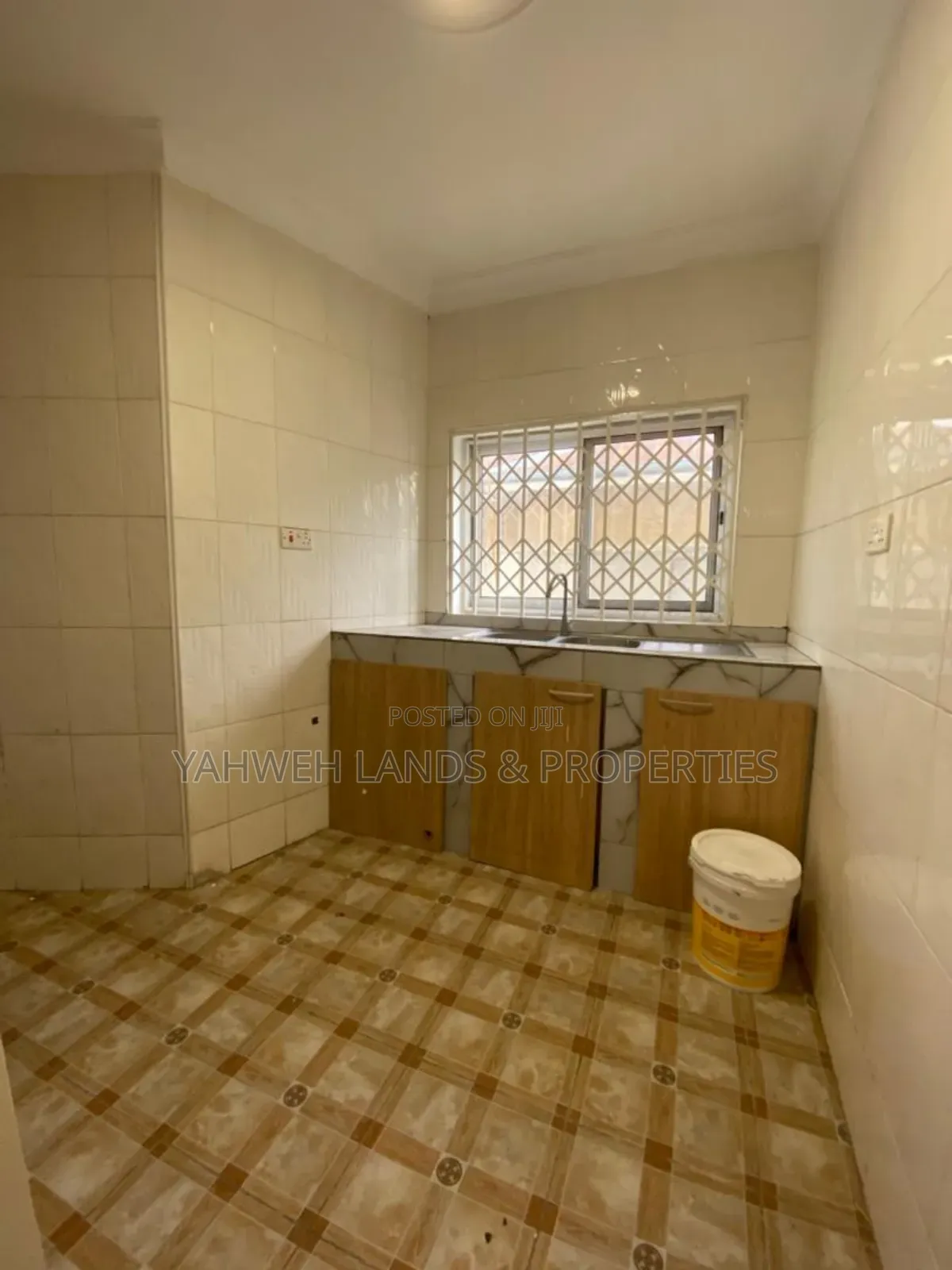 2bdrm House in Spintex for rent
