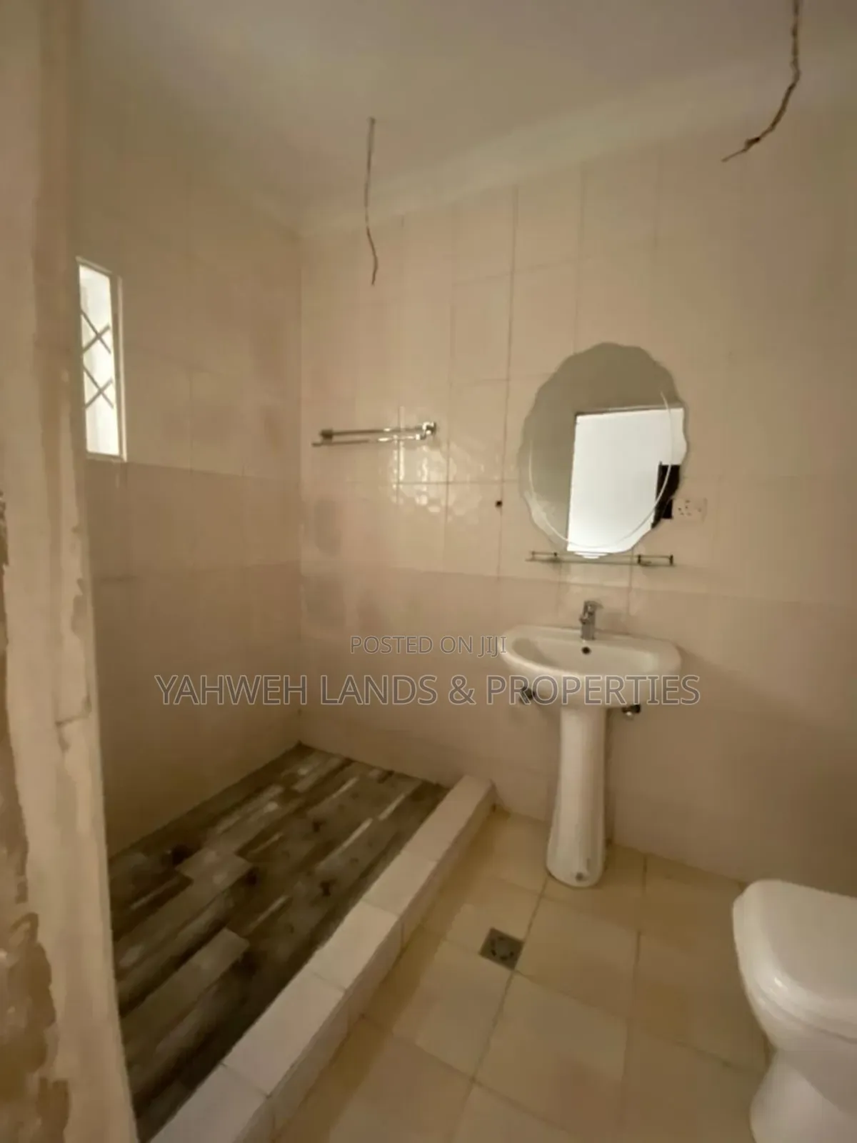 2bdrm House in Spintex for rent