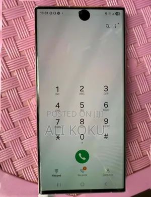 Samsung S23 Ultra Screen. With Frame, Line and Dot