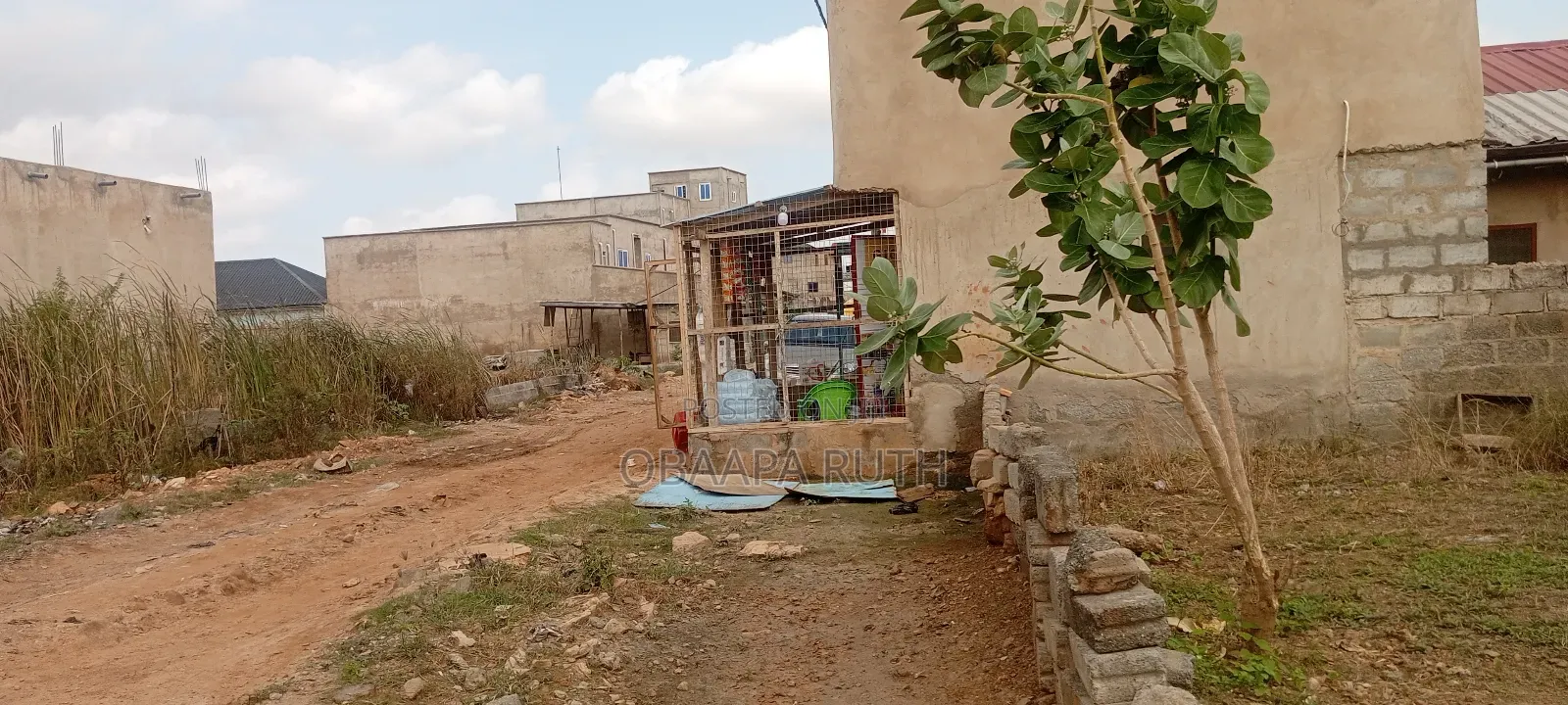 4bdrm House in Katamanso Kubekrom, Barrier for sale