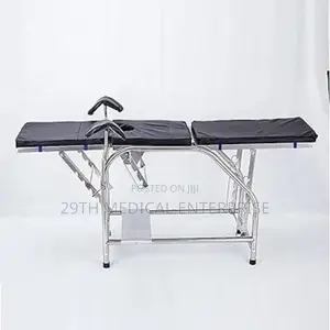 Delivery Bed Normal (4 Legs)