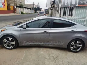 Hyundai Elantra SE 4dr Sedan (1.8L 4cyl 6A) 2015 Silver