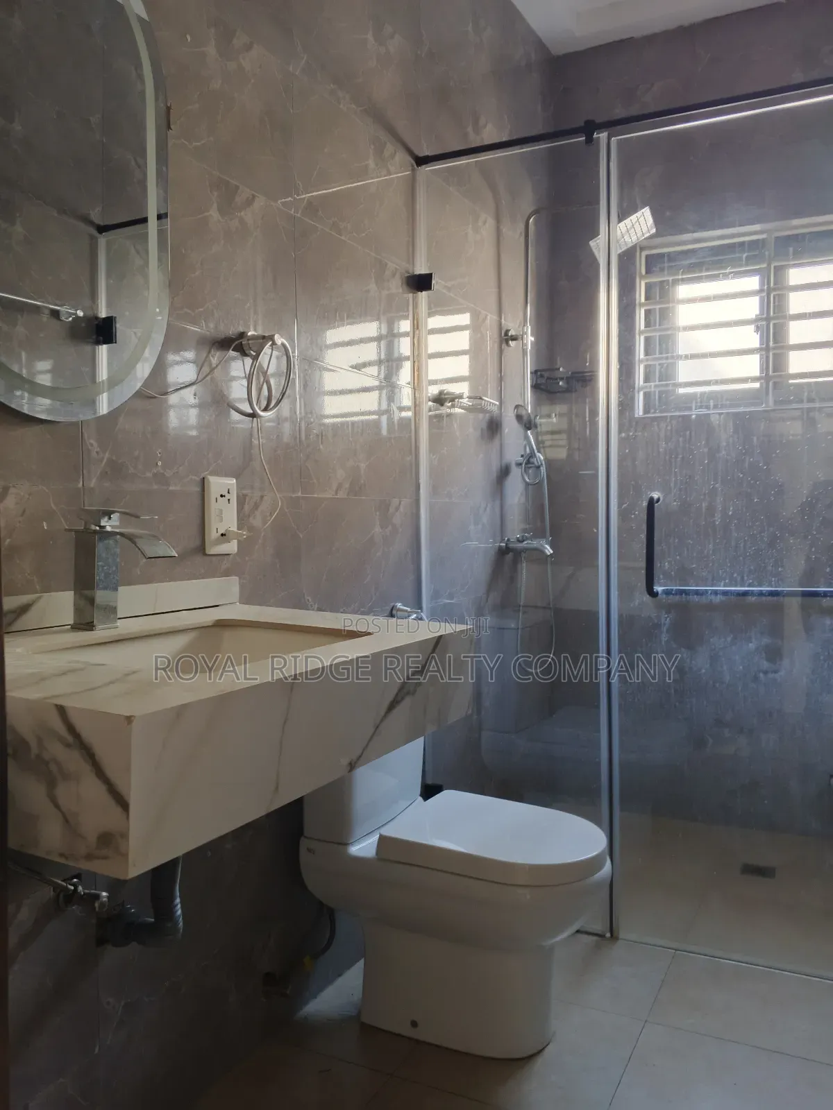 2bdrm Apartment in East Legon, Accra Metropolitan for rent