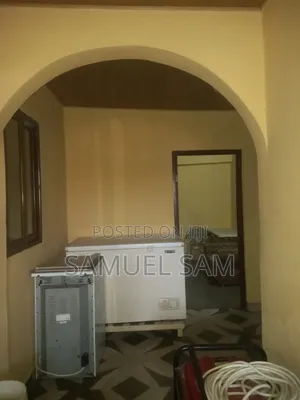 2bdrm Apartment in Community 5, Tema Metropolitan for rent