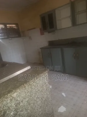 3bdrm House in Tema Community 11 for rent
