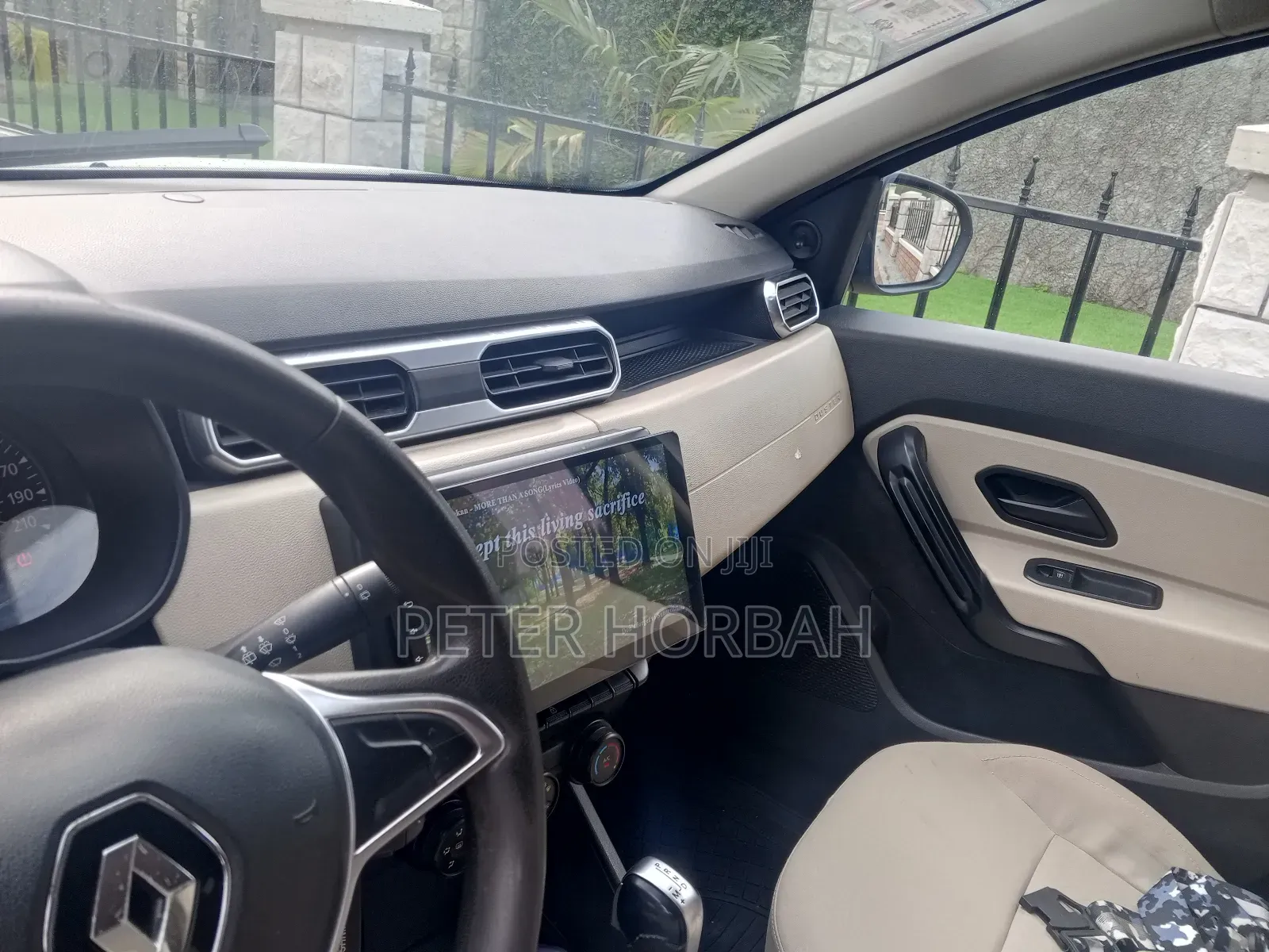 Renault Duster 2019 Silver