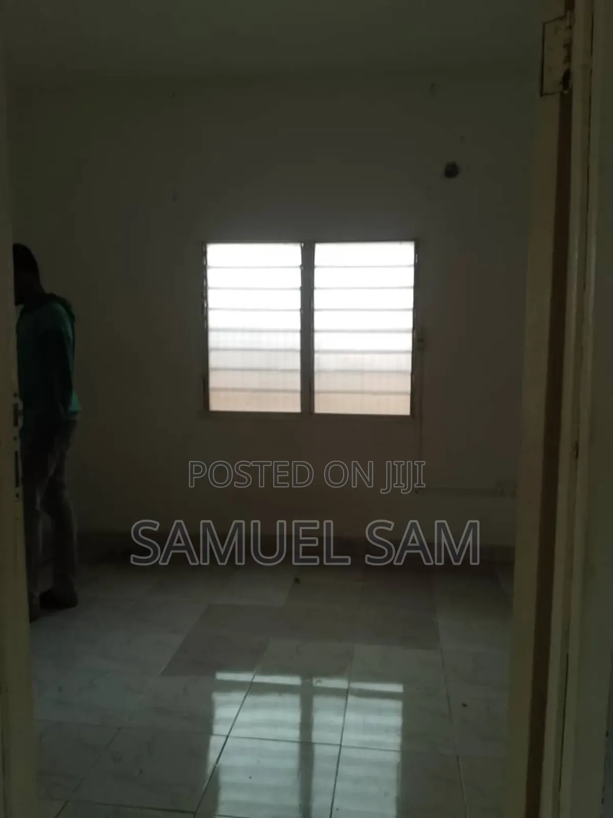 4bdrm House in Tema Community 8 for sale