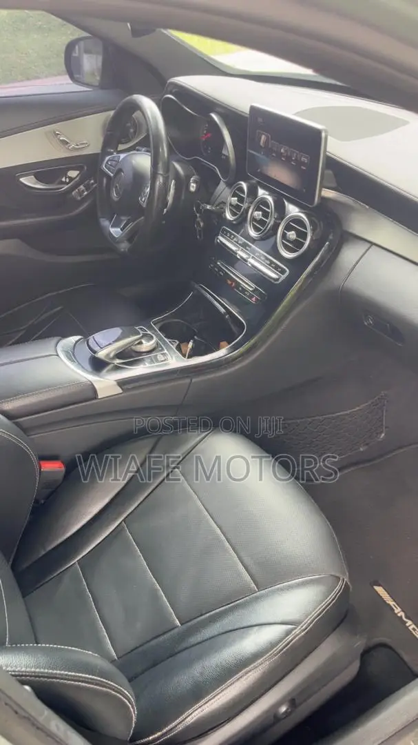 Mercedes-Benz C300 Sport 4Matic Sedan AWD (2.0L 4cyll 7A) 2016 Green