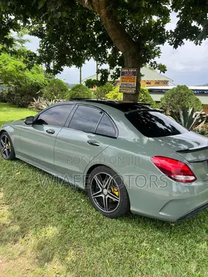 Mercedes-Benz C300 Sport 4Matic Sedan AWD (2.0L 4cyll 7A) 2016 Green