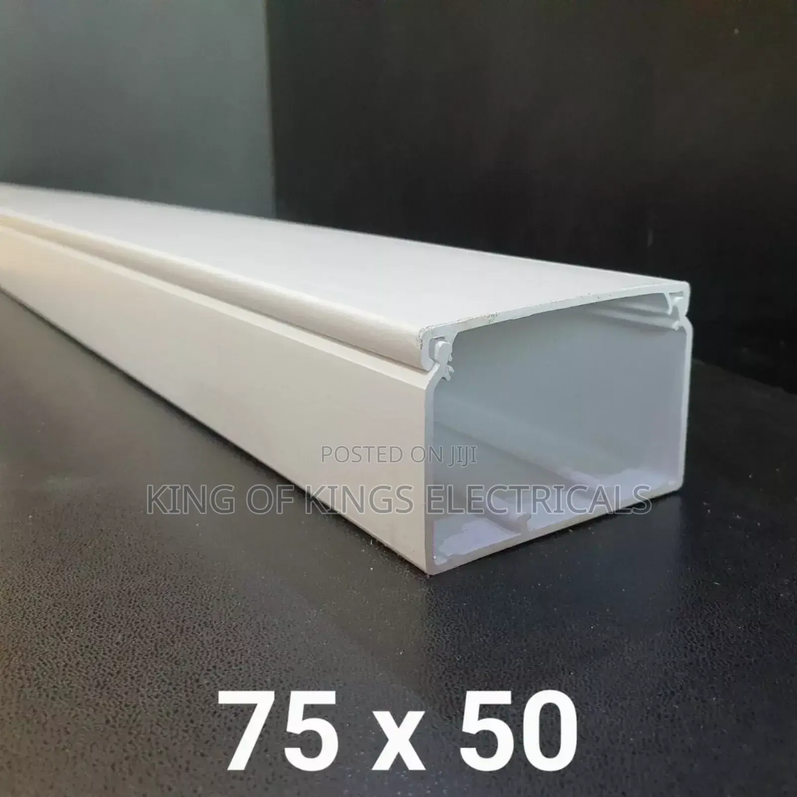 50x75mm PVC Trunking Cable Management Duct – White