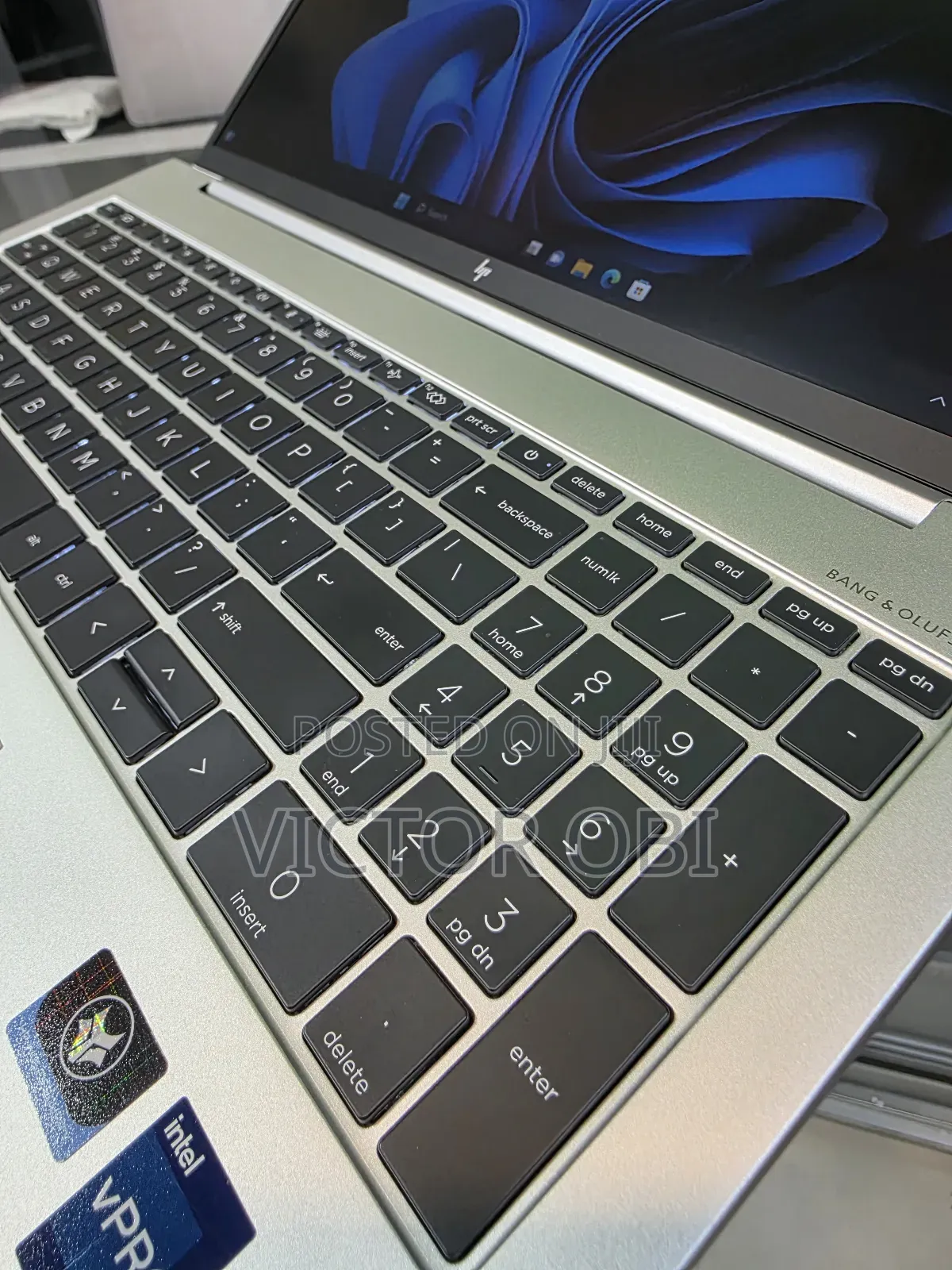 Laptop HP EliteBook 860 G9 16GB Intel Core I5 SSD 256GB
