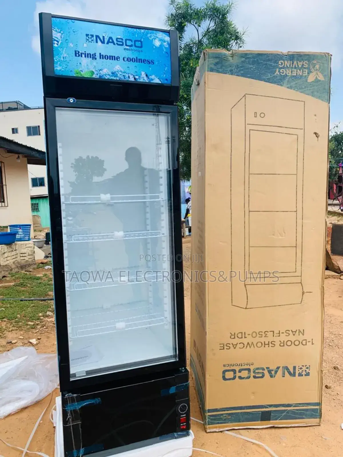 Upright Showcase Nasco Fridge 288ltr