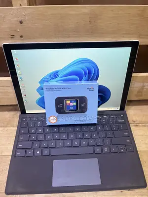 Laptop Microsoft Surface Pro 4 8GB Intel Core i5 SSD 256GB