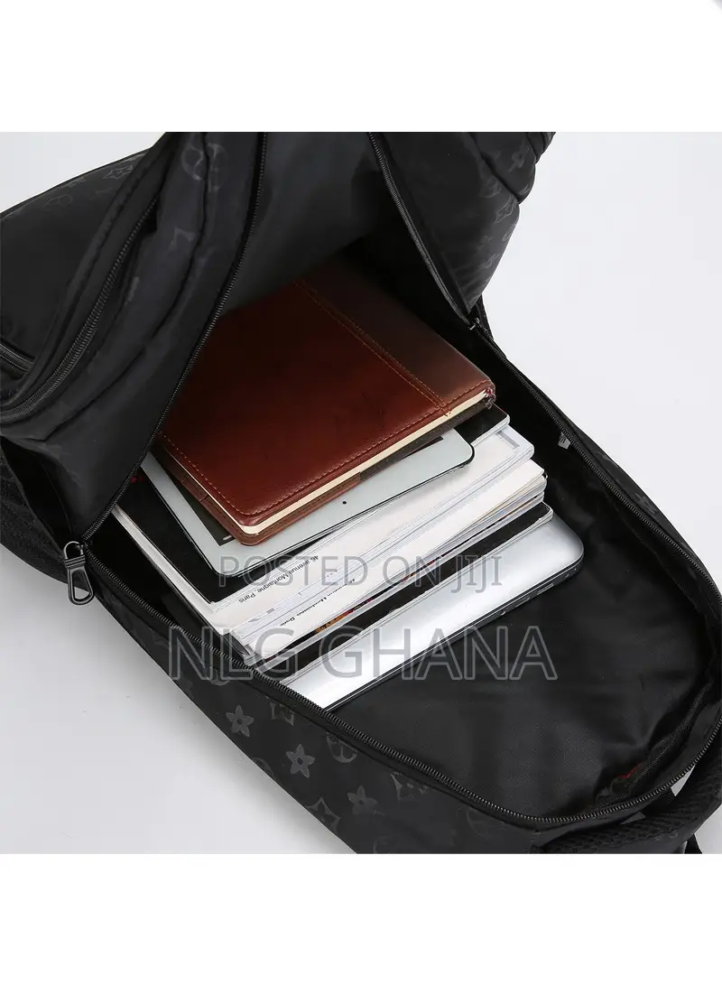Large Capacity Backpack Waterproof Nylon School Bag Outdoor Ghx6862