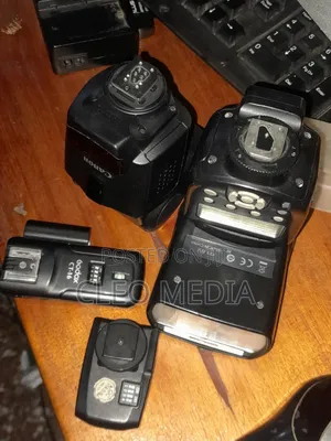 Canon 430ex Ii Speedlite + Yongnou 560iv Manual Flash + Trigger