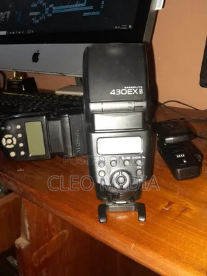 Canon 430ex Ii Speedlite + Yongnou 560iv Manual Flash + Trigger