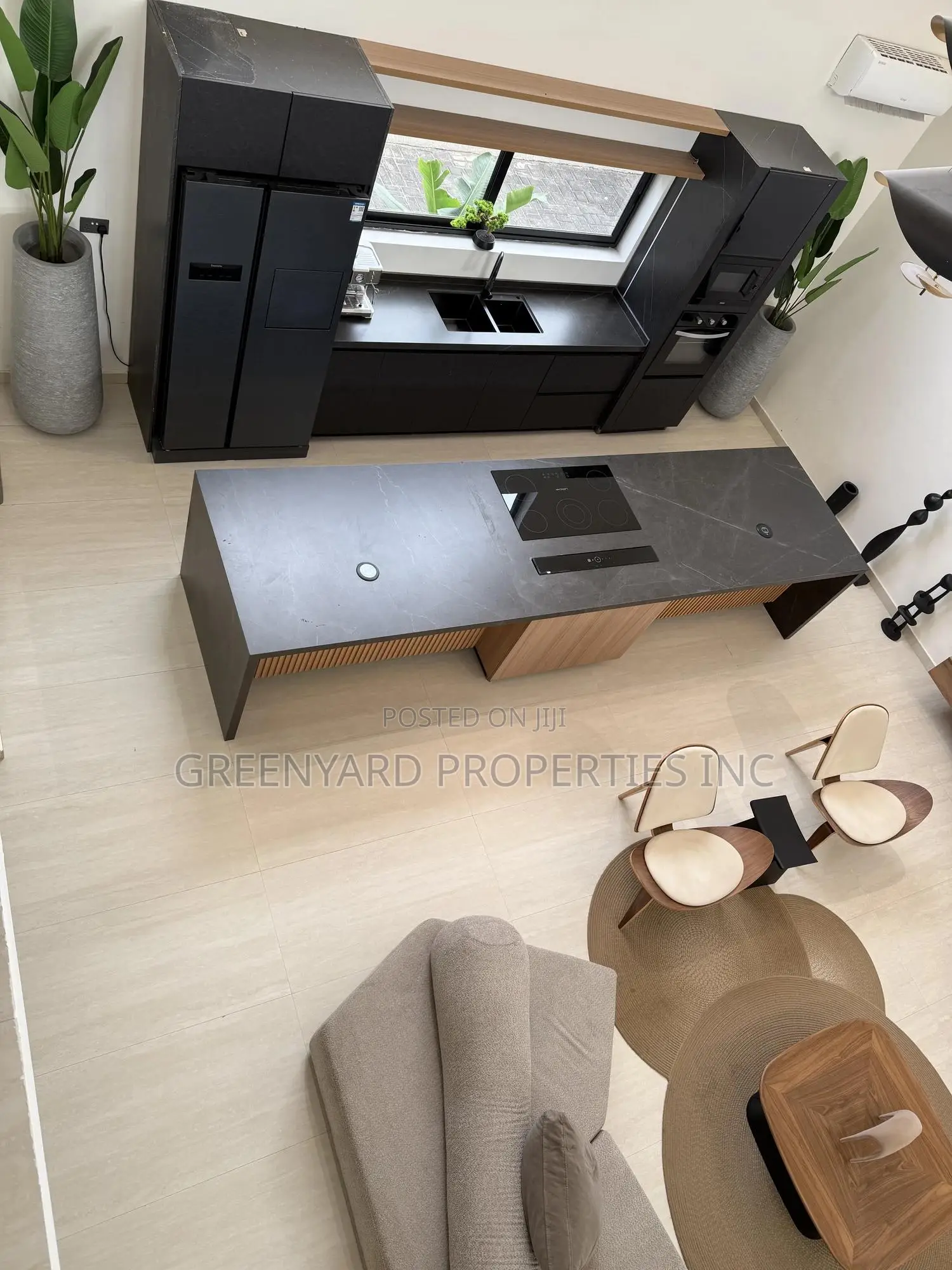 Furnished 7bdrm Mansion in Adjiringanor, East Legon for sale