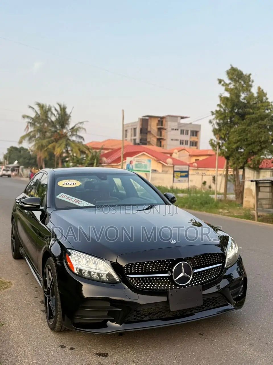 Mercedes-Benz C300 2020 Black