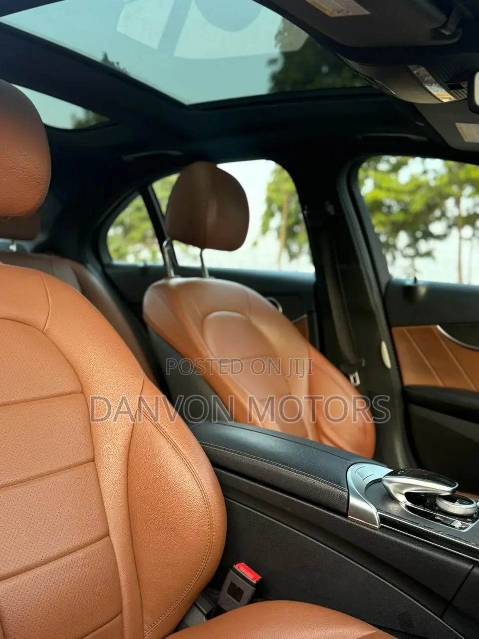 Mercedes-Benz C300 2020 Black