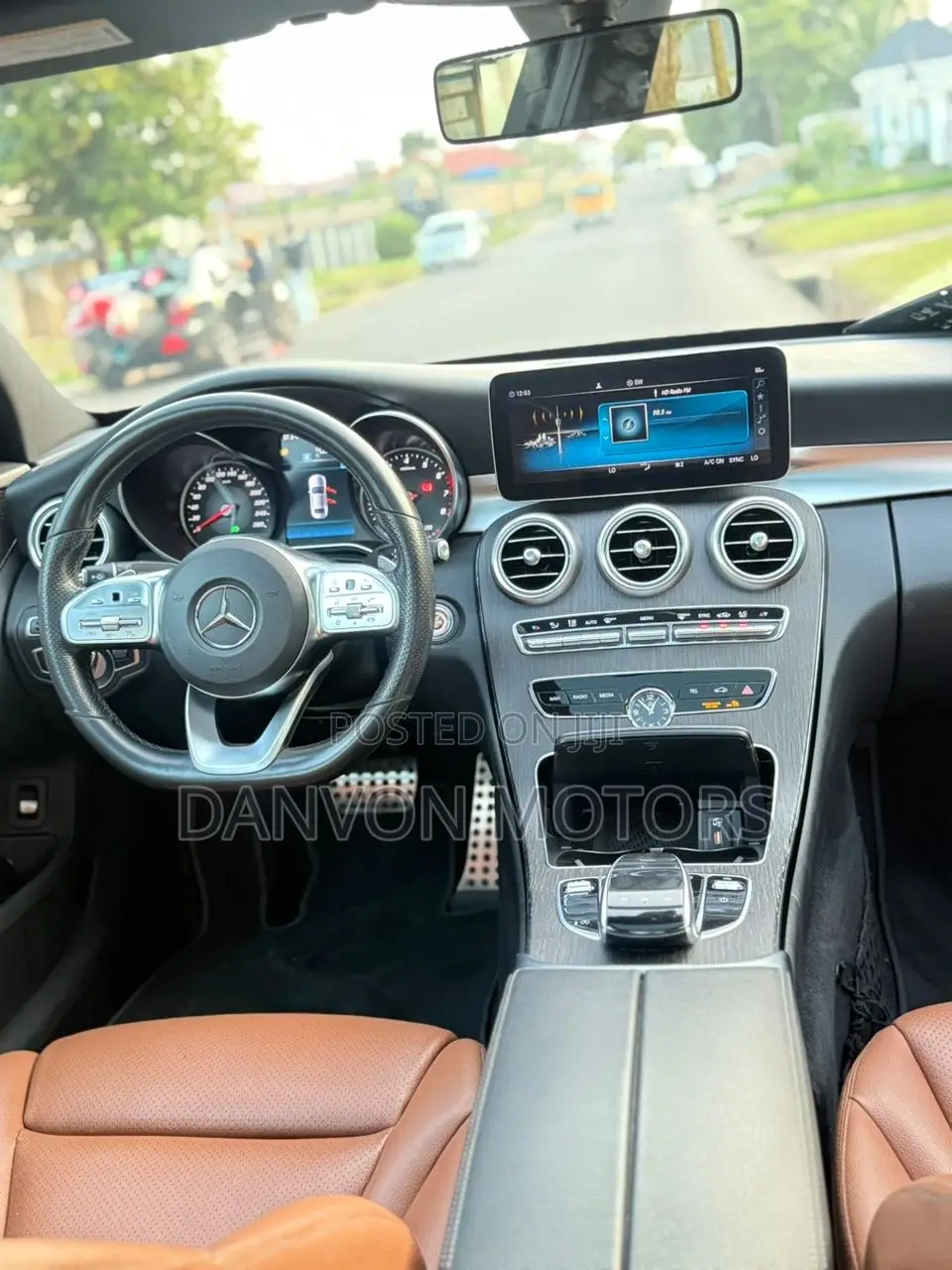Mercedes-Benz C300 2020 Black